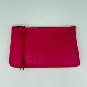 Hunter hot pink clutch